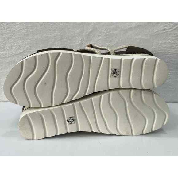 Diba True Green Clover Browning Cheetah Print Size 11 Wedge Gladiator Shoe NIB - Picture 9 of 9